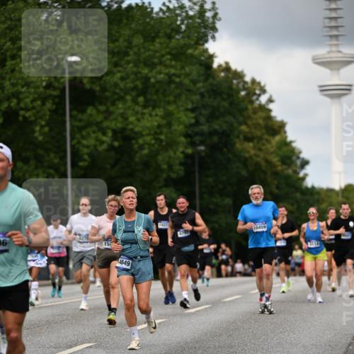 29.06.2025 - hella hamburg halbmarathon Dr. Thomas Lammeyer http://msf.ph/oto/8508409 29.06.2025 10:29:39 Kennedybrücke 1352, 1627, 2000, 3053, 3099, 3113, 3132, 3920, 4008, 4010, 4111, 4444, 4797, 5814, 6261, 7778, 8083, 8276, 8962, 9927, 11157 meine-sportfotos.de