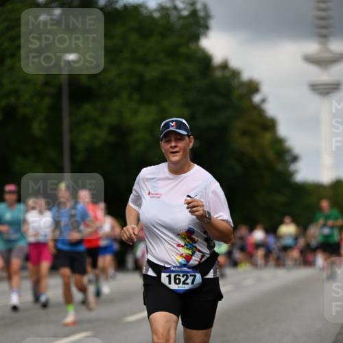 29.06.2025 - hella hamburg halbmarathon Dr. Thomas Lammeyer http://msf.ph/oto/8508637 29.06.2025 10:29:56 Kennedybrücke 1093, 1305, 1627, 1740, 2000, 2278, 3053, 3099, 3113, 3920, 3961, 3963, 4444, 4797, 5814, 6869, 7778, 8276, 8357, 8962, 11157, 11400 meine-sportfotos.de