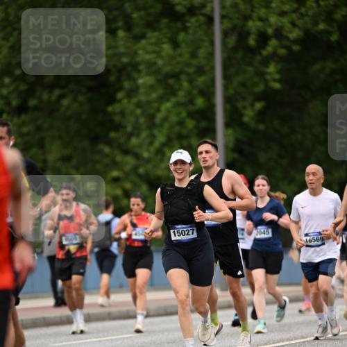 29.06.2025 - hella hamburg halbmarathon Dr. Thomas Lammeyer http://msf.ph/oto/8509208 29.06.2025 10:31:25 Kennedybrücke 1481, 2045, 2643, 3389, 4507, 4509, 5177, 6214, 7314, 9688, 10077, 10158, 10205 meine-sportfotos.de