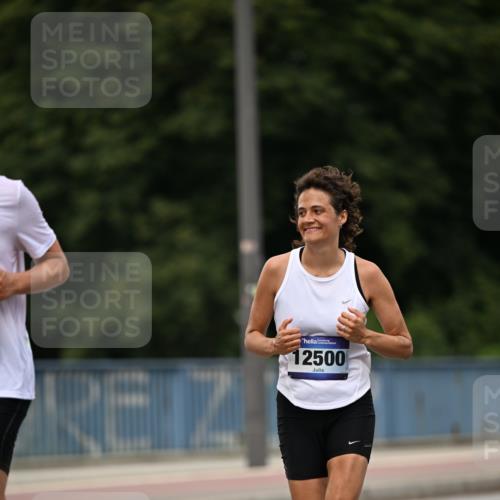 29.06.2025 - hella hamburg halbmarathon Dr. Thomas Lammeyer http://msf.ph/oto/8509273 29.06.2025 10:31:34 Kennedybrücke 2045, 2080, 2643, 3389, 4507, 4509, 5177, 5369, 5495, 6214, 7314, 7944, 7978, 8085, 8215, 9688, 10158, 10205 meine-sportfotos.de