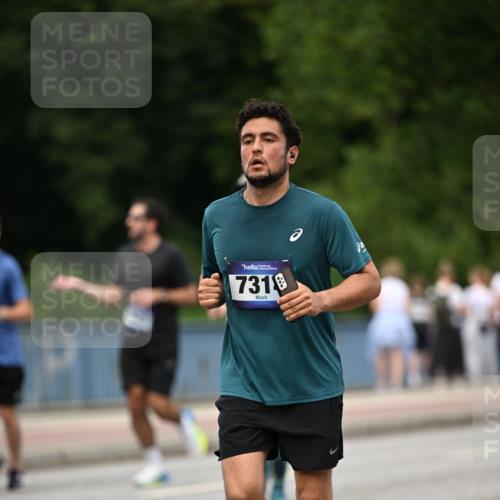 29.06.2025 - hella hamburg halbmarathon Dr. Thomas Lammeyer http://msf.ph/oto/8509304 29.06.2025 10:31:38 Kennedybrücke 2045, 2080, 2643, 3389, 4507, 4509, 5177, 5369, 5495, 5825, 6214, 7314, 7944, 7978, 8085, 8215, 9567, 10158, 10205 meine-sportfotos.de
