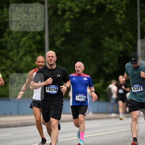 29.06.2025 - hella hamburg halbmarathon Dr. Thomas Lammeyer http://msf.ph/oto/8509524 29.06.2025 10:32:00 Kennedybrücke 1148, 1530, 1793, 2080, 4372, 5369, 5825, 5903, 7234, 7944, 8327, 9567 meine-sportfotos.de