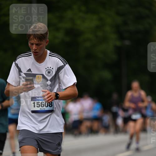 29.06.2025 - hella hamburg halbmarathon Dr. Thomas Lammeyer http://msf.ph/oto/8509542 29.06.2025 10:32:02 Kennedybrücke 1148, 1530, 1793, 2080, 4372, 5369, 5825, 5903, 7234, 7944, 8327, 9567 meine-sportfotos.de