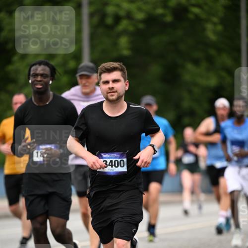29.06.2025 - hella hamburg halbmarathon Dr. Thomas Lammeyer http://msf.ph/oto/8509651 29.06.2025 10:32:16 Kennedybrücke 1148, 1530, 4372, 5285, 5707, 5903, 5939, 7497, 7667, 7764, 7980, 8327, 9855, 10412, 10413 meine-sportfotos.de