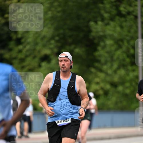 29.06.2025 - hella hamburg halbmarathon Dr. Thomas Lammeyer http://msf.ph/oto/8509693 29.06.2025 10:32:21 Kennedybrücke 1530, 5285, 5707, 5903, 5939, 6102, 7497, 7667, 7764, 7980, 9855, 10412, 10413 meine-sportfotos.de