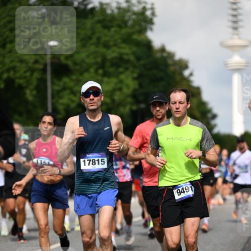 29.06.2025 - hella hamburg halbmarathon Dr. Thomas Lammeyer http://msf.ph/oto/8510510 29.06.2025 09:59:35 Kennedybrücke 1143, 1151, 1216, 1257, 1461, 1507, 1630, 1689, 1706, 2250, 2260, 2884, 3060, 3399, 3654, 3692, 3945, 4033, 4088, 4127, 4324, 4346, 4557, 4601, 4938, 5116, 5708, 6009, 6134, 6168, 6481, 6994, 7056, 7100, 7224, 7269, 7332, 7367, 7657, 8234, 8390, 8668, 8821, 8899, 8977, 9074, 9491, 9551, 9934, 10596, 10603, 10811, 11009, 11356 meine-sportfotos.de