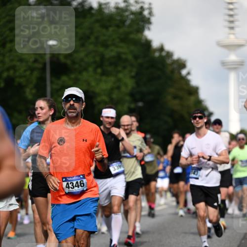 29.06.2025 - hella hamburg halbmarathon Dr. Thomas Lammeyer http://msf.ph/oto/8510597 29.06.2025 09:59:48 Kennedybrücke 1061, 1143, 1151, 1216, 1257, 1267, 1452, 1507, 1592, 1689, 1976, 2250, 2260, 2504, 2818, 2884, 3060, 3399, 3543, 3945, 4033, 4127, 4346, 4557, 4938, 5116, 5607, 5708, 6115, 6134, 6168, 6481, 6994, 7100, 7224, 7332, 8273, 8390, 8668, 8821, 8989, 9074, 9491, 9551, 9934, 10408, 10596, 10603, 10811, 10895, 11009 meine-sportfotos.de