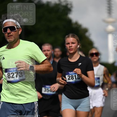 29.06.2025 - hella hamburg halbmarathon Dr. Thomas Lammeyer http://msf.ph/oto/8510688 29.06.2025 09:59:54 Kennedybrücke 1061, 1120, 1143, 1257, 1267, 1452, 1502, 1507, 1592, 1976, 2250, 2260, 2504, 2818, 2884, 2953, 3060, 3399, 3543, 4346, 4557, 5116, 5600, 5607, 5708, 6115, 6134, 6168, 6994, 7100, 7178, 7224, 7583, 7943, 8273, 8390, 8668, 8821, 8989, 9074, 10408, 10596, 10603, 10895, 11009 meine-sportfotos.de