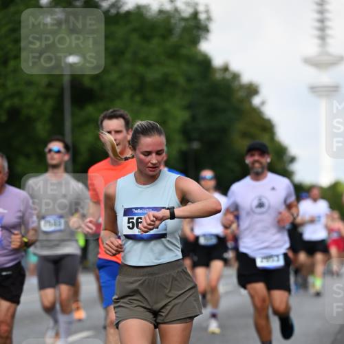 29.06.2025 - hella hamburg halbmarathon Dr. Thomas Lammeyer http://msf.ph/oto/8510834 29.06.2025 10:00:07 Kennedybrücke 1061, 1120, 1452, 1499, 1502, 1592, 1976, 2504, 2953, 3256, 4077, 4404, 4711, 5482, 5600, 5607, 5978, 6511, 6512, 7178, 7583, 7943, 8335, 8989, 9638, 9695, 9793, 10408, 10891, 10895, 11124, 11231 meine-sportfotos.de