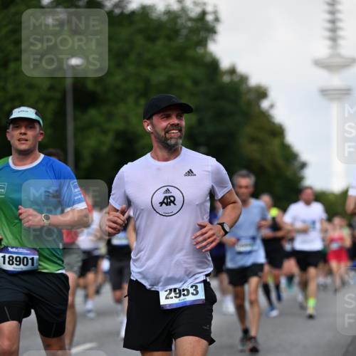29.06.2025 - hella hamburg halbmarathon Dr. Thomas Lammeyer http://msf.ph/oto/8510855 29.06.2025 10:00:09 Kennedybrücke 1061, 1120, 1452, 1499, 1502, 1592, 1628, 1976, 2083, 2953, 3256, 4077, 4404, 4711, 5482, 5600, 5607, 5978, 6511, 6512, 7178, 7583, 7943, 8335, 8921, 8989, 9597, 9638, 9695, 9793, 10408, 10891, 10895, 11124, 11231 meine-sportfotos.de