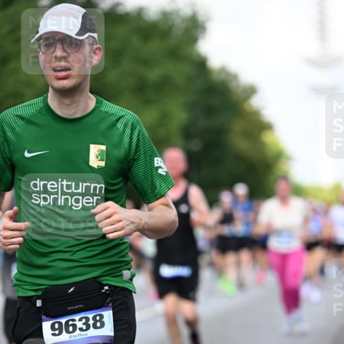 29.06.2025 - hella hamburg halbmarathon Dr. Thomas Lammeyer http://msf.ph/oto/8511055 29.06.2025 10:00:24 Kennedybrücke 1460, 1496, 1499, 1628, 1877, 2013, 2082, 2083, 2208, 2771, 2996, 3256, 3310, 3426, 4065, 4077, 4377, 4404, 4635, 4711, 4833, 4967, 5482, 5600, 5978, 6286, 6309, 6377, 6511, 6512, 6561, 6562, 7178, 7383, 7475, 8261, 8335, 8361, 8514, 8572, 8587, 8921, 8996, 9082, 9497, 9537, 9597, 9638, 9695, 9793, 10371, 10508, 10891, 11018, 11124, 11231 meine-sportfotos.de