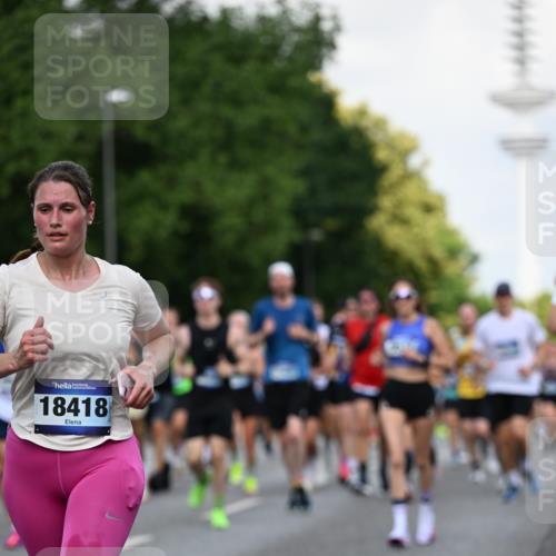 29.06.2025 - hella hamburg halbmarathon Dr. Thomas Lammeyer http://msf.ph/oto/8511102 29.06.2025 10:00:28 Kennedybrücke 1460, 1496, 1537, 1628, 1877, 2013, 2082, 2083, 2208, 2340, 2771, 2996, 3256, 3310, 3426, 4065, 4077, 4377, 4404, 4635, 4711, 4833, 4967, 5169, 5482, 5978, 6286, 6309, 6377, 6511, 6512, 6561, 6562, 7383, 7475, 8261, 8335, 8361, 8514, 8572, 8587, 8921, 8996, 9082, 9497, 9537, 9597, 9638, 9695, 9752, 9820, 10371, 10508, 11018, 11124, 11231 meine-sportfotos.de