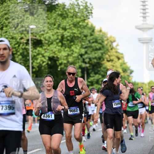 29.06.2025 - hella hamburg halbmarathon Dr. Thomas Lammeyer http://msf.ph/oto/8511231 29.06.2025 10:00:37 Kennedybrücke 1381, 1460, 1496, 1537, 1628, 1833, 1877, 2013, 2074, 2082, 2083, 2208, 2340, 2378, 2396, 2771, 2839, 2869, 2878, 2996, 3310, 3426, 3575, 4065, 4377, 4404, 4635, 4833, 4967, 5169, 5194, 5839, 6286, 6309, 6377, 6561, 6562, 7383, 7475, 8112, 8261, 8313, 8361, 8514, 8572, 8587, 8618, 8661, 8710, 8863, 8921, 8996, 9082, 9497, 9537, 9597, 9752, 9820, 9876, 10189, 10371, 10508, 10859, 11018, 11429 meine-sportfotos.de