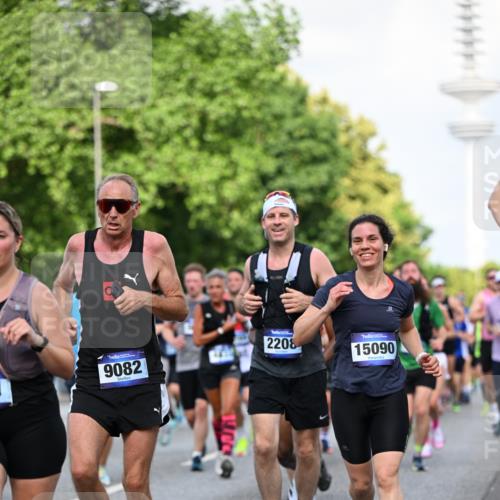29.06.2025 - hella hamburg halbmarathon Dr. Thomas Lammeyer http://msf.ph/oto/8511243 29.06.2025 10:00:38 Kennedybrücke 1381, 1460, 1496, 1537, 1628, 1833, 1877, 2013, 2074, 2082, 2083, 2208, 2340, 2378, 2396, 2771, 2839, 2869, 2878, 2996, 3310, 3426, 3575, 4065, 4377, 4635, 4833, 4967, 5169, 5194, 5839, 6286, 6309, 6377, 6561, 6562, 7383, 7475, 8112, 8261, 8313, 8361, 8514, 8572, 8587, 8618, 8661, 8710, 8863, 8921, 8996, 9082, 9497, 9537, 9597, 9752, 9820, 9876, 10189, 10371, 10508, 10859, 11018, 11429 meine-sportfotos.de