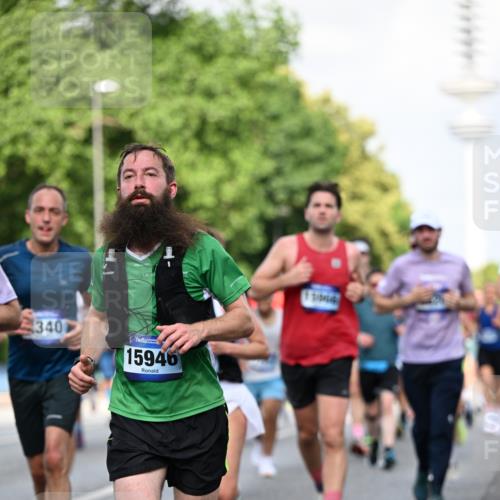 29.06.2025 - hella hamburg halbmarathon Dr. Thomas Lammeyer http://msf.ph/oto/8511329 29.06.2025 10:00:43 Kennedybrücke 1381, 1460, 1496, 1537, 1833, 1877, 2013, 2074, 2082, 2111, 2208, 2340, 2378, 2396, 2771, 2839, 2869, 2878, 2996, 3310, 3426, 3575, 3652, 3791, 4635, 4770, 4833, 4897, 4967, 5169, 5194, 5839, 6286, 6309, 6377, 6561, 6562, 7383, 7475, 8112, 8261, 8313, 8361, 8514, 8572, 8587, 8618, 8661, 8710, 8813, 8863, 8996, 9082, 9497, 9752, 9820, 9876, 9985, 10189, 10371, 10508, 10859, 11018, 11429 meine-sportfotos.de