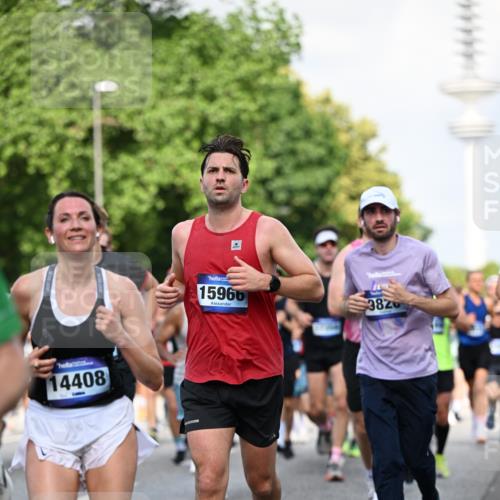 29.06.2025 - hella hamburg halbmarathon Dr. Thomas Lammeyer http://msf.ph/oto/8511356 29.06.2025 10:00:44 Kennedybrücke 1381, 1460, 1496, 1537, 1833, 2013, 2074, 2082, 2111, 2208, 2340, 2378, 2396, 2771, 2839, 2869, 2878, 2996, 3310, 3426, 3575, 3652, 3791, 4635, 4770, 4833, 4897, 4967, 5169, 5194, 5839, 6309, 6377, 6561, 6562, 7383, 7475, 8112, 8261, 8313, 8361, 8514, 8572, 8587, 8618, 8661, 8710, 8813, 8863, 8996, 9082, 9497, 9752, 9820, 9876, 9985, 10189, 10371, 10508, 10859, 11018, 11429 meine-sportfotos.de