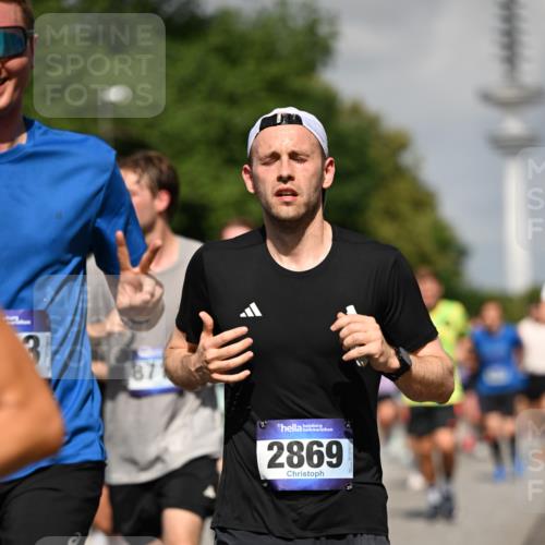 29.06.2025 - hella hamburg halbmarathon Dr. Thomas Lammeyer http://msf.ph/oto/8511514 29.06.2025 10:00:50 Kennedybrücke 1381, 1496, 1537, 1833, 2074, 2111, 2208, 2340, 2378, 2396, 2771, 2814, 2839, 2869, 2878, 3310, 3575, 3652, 3791, 4726, 4770, 4833, 4897, 5013, 5169, 5194, 5319, 5839, 6631, 7177, 8112, 8313, 8361, 8514, 8587, 8618, 8651, 8661, 8710, 8813, 8863, 8930, 8968, 8996, 9246, 9752, 9820, 9876, 9985, 10040, 10189, 10371, 10859, 11184, 11339, 11429 meine-sportfotos.de