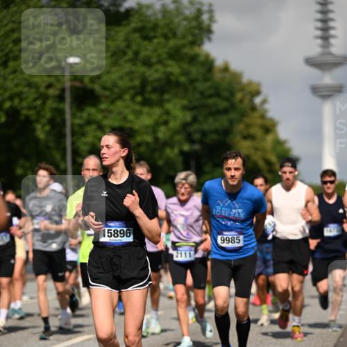 29.06.2025 - hella hamburg halbmarathon Dr. Thomas Lammeyer http://msf.ph/oto/8511630 29.06.2025 10:00:55 Kennedybrücke 1086, 1381, 1537, 1833, 2074, 2111, 2340, 2378, 2396, 2595, 2814, 2839, 2869, 2878, 3103, 3575, 3652, 3791, 4299, 4558, 4726, 4770, 4897, 5013, 5018, 5169, 5194, 5319, 5839, 6033, 6125, 6631, 7177, 7918, 8112, 8313, 8618, 8651, 8661, 8710, 8813, 8863, 8930, 8968, 9060, 9246, 9752, 9820, 9876, 9985, 10040, 10189, 10549, 10667, 10859, 10896, 11184, 11339, 11429 meine-sportfotos.de