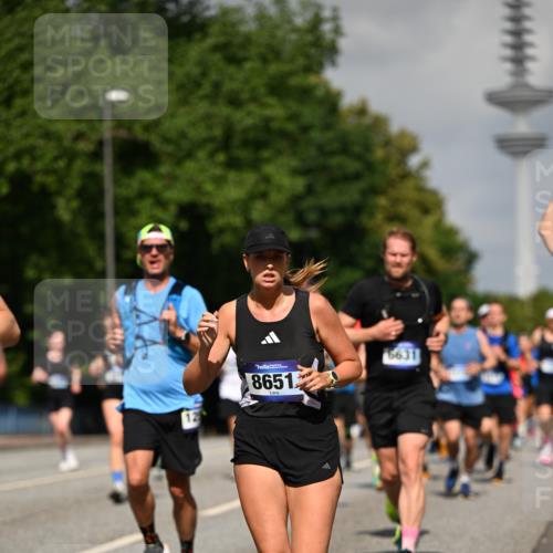 29.06.2025 - hella hamburg halbmarathon Dr. Thomas Lammeyer http://msf.ph/oto/8511817 29.06.2025 10:01:03 Kennedybrücke 1086, 1327, 1381, 1442, 1833, 2074, 2111, 2119, 2396, 2595, 2814, 2855, 3103, 3575, 3652, 3791, 4261, 4299, 4558, 4726, 4770, 4897, 5013, 5018, 5024, 5319, 5744, 6033, 6125, 6631, 6762, 6795, 7177, 7259, 7918, 8447, 8651, 8813, 8930, 8968, 9060, 9246, 9316, 9876, 9985, 10040, 10133, 10191, 10192, 10549, 10667, 10896, 11184, 11339 meine-sportfotos.de