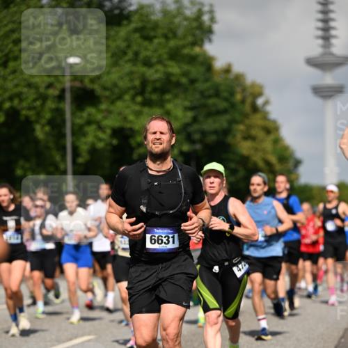 29.06.2025 - hella hamburg halbmarathon Dr. Thomas Lammeyer http://msf.ph/oto/8511853 29.06.2025 10:01:05 Kennedybrücke 1086, 1327, 1381, 1442, 1833, 2025, 2074, 2111, 2119, 2595, 2814, 2855, 3093, 3103, 3652, 3791, 4261, 4299, 4558, 4726, 4770, 4897, 5013, 5018, 5024, 5319, 5744, 6033, 6125, 6631, 6762, 6795, 6942, 7177, 7259, 7397, 7918, 8447, 8651, 8813, 8930, 8968, 9060, 9246, 9316, 9985, 10040, 10133, 10191, 10192, 10215, 10549, 10667, 10896, 11184, 11339 meine-sportfotos.de