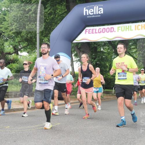 29.06.2025 - hella hamburg halbmarathon KatJ http://msf.ph/oto/8511876 29.06.2025 10:44:25 Zwischen KM18-KM19 2652, 2656, 3575, 4632, 5391, 6892, 7159 meine-sportfotos.de
