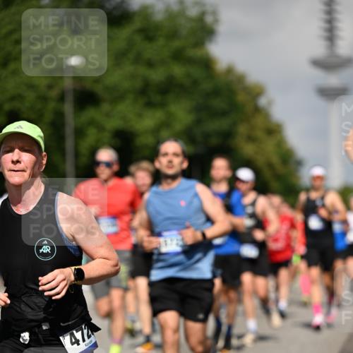 29.06.2025 - hella hamburg halbmarathon Dr. Thomas Lammeyer http://msf.ph/oto/8511904 29.06.2025 10:01:07 Kennedybrücke 1030, 1086, 1327, 1442, 2025, 2074, 2111, 2119, 2595, 2814, 2855, 3093, 3103, 3652, 3791, 4261, 4299, 4558, 4726, 4770, 4897, 5013, 5018, 5024, 5319, 5744, 6033, 6125, 6631, 6720, 6762, 6795, 6942, 7177, 7259, 7397, 7918, 7930, 7932, 8447, 8651, 8813, 8930, 8968, 9060, 9246, 9316, 9985, 10040, 10133, 10191, 10192, 10215, 10549, 10667, 10896, 11184, 11339 meine-sportfotos.de
