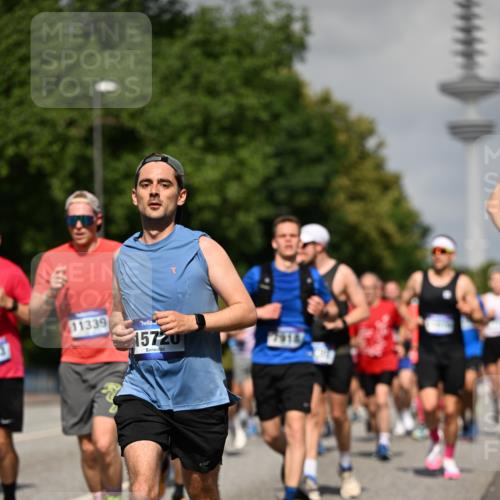 29.06.2025 - hella hamburg halbmarathon Dr. Thomas Lammeyer http://msf.ph/oto/8511920 29.06.2025 10:01:07 Kennedybrücke 1030, 1086, 1327, 1442, 2025, 2074, 2111, 2119, 2595, 2814, 2855, 3093, 3103, 3652, 3791, 4261, 4299, 4558, 4726, 4770, 4897, 5013, 5018, 5024, 5319, 5744, 6033, 6125, 6631, 6720, 6762, 6795, 6942, 7177, 7259, 7397, 7918, 7930, 7932, 8447, 8651, 8813, 8930, 8968, 9060, 9246, 9316, 9985, 10040, 10133, 10191, 10192, 10215, 10549, 10667, 10896, 11184, 11339 meine-sportfotos.de