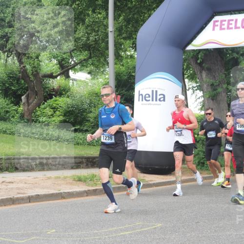 29.06.2025 - hella hamburg halbmarathon KatJ http://msf.ph/oto/8511968 29.06.2025 10:44:30 Zwischen KM18-KM19 1239, 1387, 2652, 2656, 3141, 3575, 4632, 6592 meine-sportfotos.de