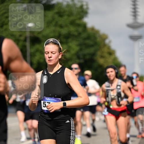 29.06.2025 - hella hamburg halbmarathon Dr. Thomas Lammeyer http://msf.ph/oto/8512238 29.06.2025 10:01:16 Kennedybrücke 1030, 1086, 1094, 1327, 1442, 2025, 2119, 2138, 2444, 2595, 2814, 2855, 3048, 3093, 3096, 3103, 3698, 3999, 4261, 4299, 4558, 4726, 5013, 5018, 5021, 5024, 5319, 5744, 5820, 5907, 6033, 6125, 6374, 6631, 6720, 6762, 6795, 6942, 7177, 7221, 7259, 7397, 7918, 7930, 7932, 8172, 8413, 8447, 8968, 9060, 9246, 9316, 9739, 9791, 9994, 10040, 10133, 10191, 10192, 10215, 10368, 10376, 10549, 10667, 10896, 11143, 11339, 11430 meine-sportfotos.de