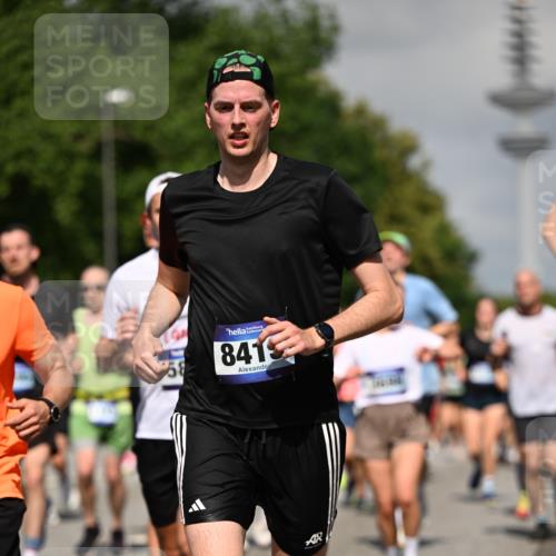 29.06.2025 - hella hamburg halbmarathon Dr. Thomas Lammeyer http://msf.ph/oto/8512669 29.06.2025 10:01:27 Kennedybrücke 1030, 1094, 1193, 1320, 1321, 1327, 1422, 1442, 2025, 2119, 2138, 2252, 2444, 2855, 2946, 3048, 3058, 3093, 3096, 3698, 3999, 4261, 4379, 5021, 5024, 5032, 5633, 5744, 5820, 5907, 6374, 6569, 6720, 6762, 6776, 6795, 6942, 7134, 7221, 7259, 7397, 7478, 7742, 7930, 7932, 7952, 7973, 8172, 8413, 8447, 8973, 9214, 9227, 9316, 9739, 9791, 9994, 10133, 10191, 10192, 10215, 10368, 10376, 10860, 11143, 11430 meine-sportfotos.de
