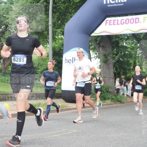 29.06.2025 - hella hamburg halbmarathon KatJ http://msf.ph/oto/8512836 29.06.2025 10:45:02 Zwischen KM18-KM19 1595, 3251, 4088, 5277, 5341, 6281, 6302 meine-sportfotos.de