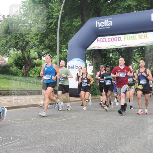 29.06.2025 - hella hamburg halbmarathon KatJ http://msf.ph/oto/8513167 29.06.2025 10:45:18 Zwischen KM18-KM19 1319, 4319, 4379, 4708, 4767, 5084, 6138, 6147, 6531, 8744 meine-sportfotos.de