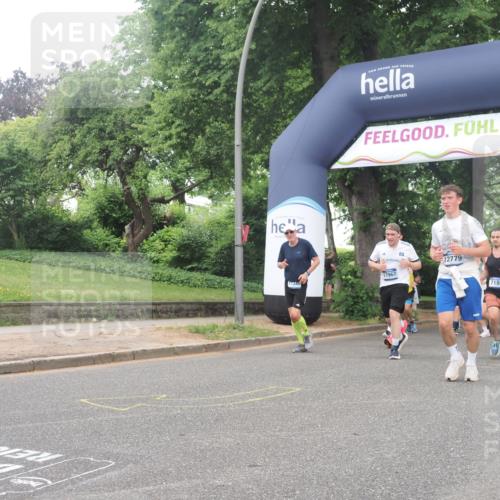 29.06.2025 - hella hamburg halbmarathon KatJ http://msf.ph/oto/8513314 29.06.2025 10:45:22 Zwischen KM18-KM19 1319, 4708, 4767, 5084, 6138, 6147, 7189, 8744 meine-sportfotos.de