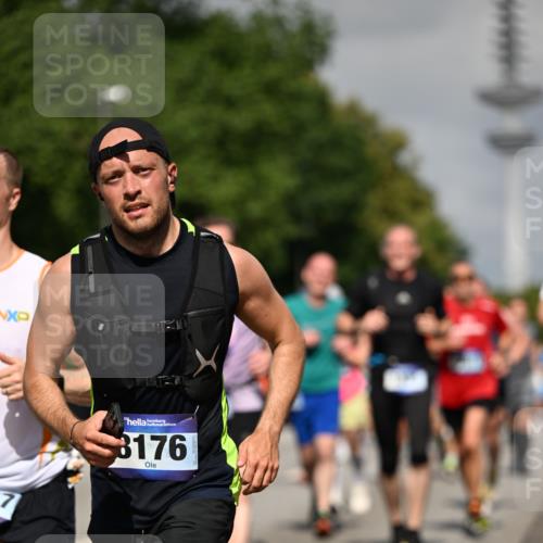 29.06.2025 - hella hamburg halbmarathon Dr. Thomas Lammeyer http://msf.ph/oto/8513339 29.06.2025 10:01:49 Kennedybrücke 1179, 1258, 1320, 1321, 1335, 1563, 1870, 2252, 2397, 2448, 2488, 2612, 2636, 2946, 3058, 3251, 4379, 4814, 4986, 5032, 5093, 5672, 6164, 6356, 6569, 6628, 6776, 6897, 7409, 7478, 7594, 7646, 7724, 7742, 7952, 7973, 7976, 8176, 8508, 8689, 8973, 9057, 9065, 9145, 9227, 9656, 9835, 11208, 11217 meine-sportfotos.de