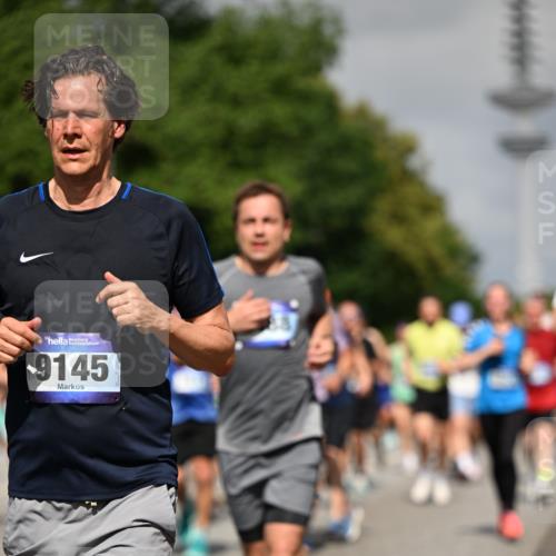 29.06.2025 - hella hamburg halbmarathon Dr. Thomas Lammeyer http://msf.ph/oto/8513568 29.06.2025 10:01:55 Kennedybrücke 1179, 1258, 1335, 1563, 1870, 2070, 2397, 2448, 2488, 2612, 2636, 3251, 4814, 4986, 5093, 5672, 6164, 6356, 6628, 6897, 7065, 7409, 7478, 7509, 7594, 7646, 7724, 7896, 7973, 7976, 8176, 8449, 8508, 8590, 8689, 9057, 9065, 9145, 9656, 9835, 11208, 11217, 11310, 11416 meine-sportfotos.de