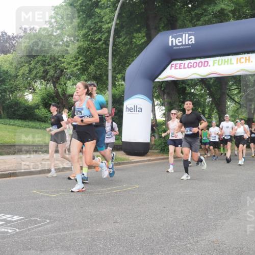 29.06.2025 - hella hamburg halbmarathon KatJ http://msf.ph/oto/8513654 29.06.2025 10:45:35 Zwischen KM18-KM19 1642, 1946, 1951, 2027, 4796, 5675, 6636, 7138 meine-sportfotos.de