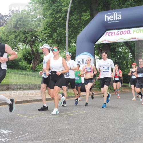 29.06.2025 - hella hamburg halbmarathon KatJ http://msf.ph/oto/8513709 29.06.2025 10:45:38 Zwischen KM18-KM19 1642, 2027, 2584, 2759, 2855, 3114, 4550, 5675, 6636, 6860, 7138, 8392 meine-sportfotos.de