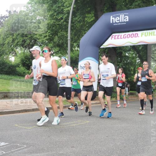 29.06.2025 - hella hamburg halbmarathon KatJ http://msf.ph/oto/8513717 29.06.2025 10:45:38 Zwischen KM18-KM19 1642, 2027, 2584, 2759, 2855, 3114, 4550, 5675, 6636, 6860, 7138, 8392 meine-sportfotos.de