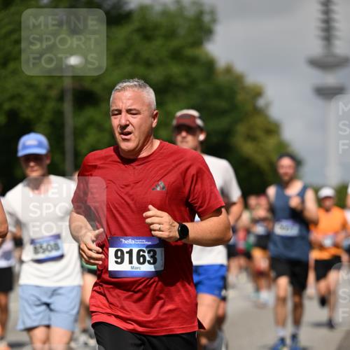 29.06.2025 - hella hamburg halbmarathon Dr. Thomas Lammeyer http://msf.ph/oto/8513750 29.06.2025 10:02:01 Kennedybrücke 1179, 1258, 1335, 1563, 1815, 1870, 2070, 2397, 2417, 2448, 2488, 2612, 2636, 2711, 3114, 3251, 4814, 4903, 4986, 5093, 5378, 5672, 5775, 5894, 6164, 6356, 6580, 6897, 7065, 7409, 7509, 7594, 7646, 7724, 7896, 7976, 8311, 8449, 8508, 8590, 8689, 9012, 9057, 9065, 9145, 9562, 9656, 9835, 11208, 11217, 11310, 11416 meine-sportfotos.de