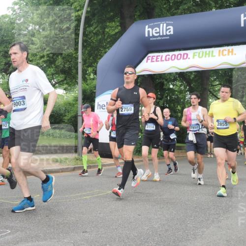 29.06.2025 - hella hamburg halbmarathon KatJ http://msf.ph/oto/8513759 29.06.2025 10:45:39 Zwischen KM18-KM19 1642, 2027, 2584, 2759, 2855, 3114, 4550, 5675, 6636, 6860, 8392 meine-sportfotos.de