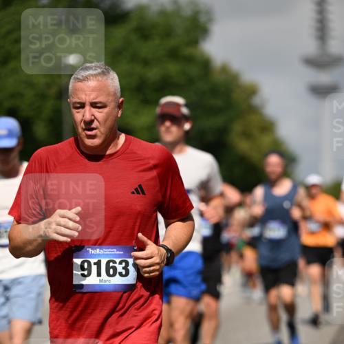 29.06.2025 - hella hamburg halbmarathon Dr. Thomas Lammeyer http://msf.ph/oto/8513760 29.06.2025 10:02:01 Kennedybrücke 1179, 1258, 1335, 1563, 1815, 1870, 2070, 2397, 2417, 2448, 2488, 2612, 2636, 2711, 3114, 3251, 4814, 4903, 4986, 5093, 5378, 5672, 5775, 5894, 6164, 6356, 6580, 6897, 7065, 7409, 7509, 7594, 7646, 7724, 7896, 7976, 8311, 8449, 8508, 8590, 8689, 9012, 9057, 9065, 9145, 9562, 9656, 9835, 11208, 11217, 11310, 11416 meine-sportfotos.de