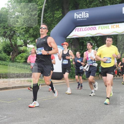 29.06.2025 - hella hamburg halbmarathon KatJ http://msf.ph/oto/8513776 29.06.2025 10:45:40 Zwischen KM18-KM19 1642, 2027, 2584, 2677, 2759, 2855, 3114, 4550, 5675, 6636, 6860, 8392 meine-sportfotos.de
