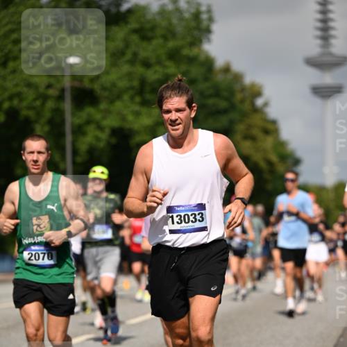29.06.2025 - hella hamburg halbmarathon Dr. Thomas Lammeyer http://msf.ph/oto/8513938 29.06.2025 10:02:08 Kennedybrücke 1034, 1179, 1563, 1815, 2029, 2070, 2417, 2488, 2612, 2636, 2711, 3041, 3114, 3251, 4814, 4903, 5093, 5259, 5305, 5378, 5775, 5894, 6164, 6272, 6580, 6754, 6897, 7065, 7409, 7509, 7856, 7896, 7976, 8311, 8449, 8508, 8590, 8825, 9012, 9057, 9065, 9562, 9656, 9835, 11208, 11214, 11217, 11310, 11416 meine-sportfotos.de