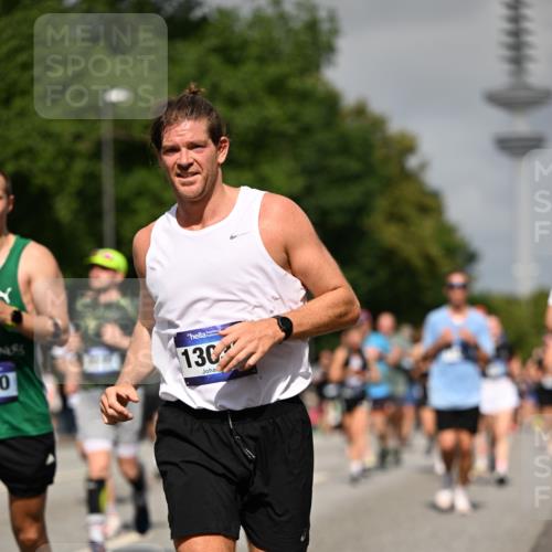 29.06.2025 - hella hamburg halbmarathon Dr. Thomas Lammeyer http://msf.ph/oto/8513952 29.06.2025 10:02:08 Kennedybrücke 1034, 1179, 1563, 1815, 2029, 2070, 2417, 2488, 2612, 2636, 2711, 3041, 3114, 3251, 4814, 4903, 5093, 5259, 5305, 5378, 5775, 5894, 6164, 6272, 6580, 6754, 6897, 7065, 7409, 7509, 7856, 7896, 7976, 8311, 8449, 8508, 8590, 8825, 9012, 9057, 9065, 9562, 9656, 9835, 11208, 11214, 11217, 11310, 11416 meine-sportfotos.de