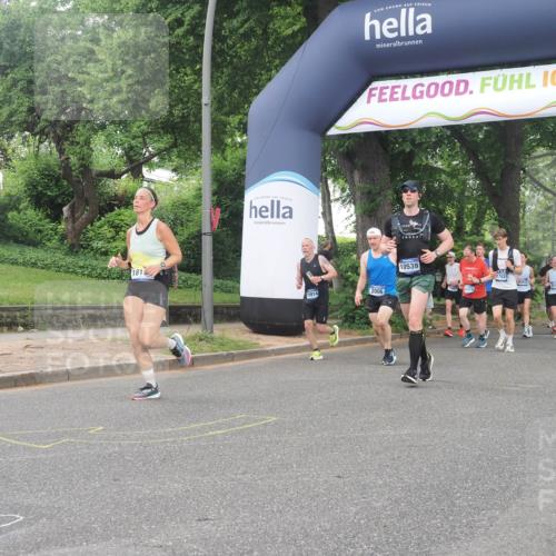 29.06.2025 - hella hamburg halbmarathon KatJ http://msf.ph/oto/8513988 29.06.2025 10:45:54 Zwischen KM18-KM19 1285, 2006, 3279, 5926, 6202 meine-sportfotos.de