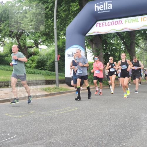 29.06.2025 - hella hamburg halbmarathon KatJ http://msf.ph/oto/8514165 29.06.2025 10:46:01 Zwischen KM18-KM19 2006, 2957, 3181, 6208, 7259, 8089 meine-sportfotos.de