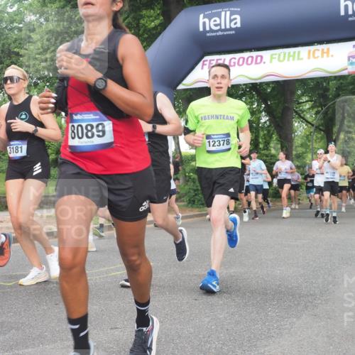 29.06.2025 - hella hamburg halbmarathon KatJ http://msf.ph/oto/8514271 29.06.2025 10:46:04 Zwischen KM18-KM19 2957, 3181, 3425, 6208, 6997, 7259, 7287, 8089 meine-sportfotos.de