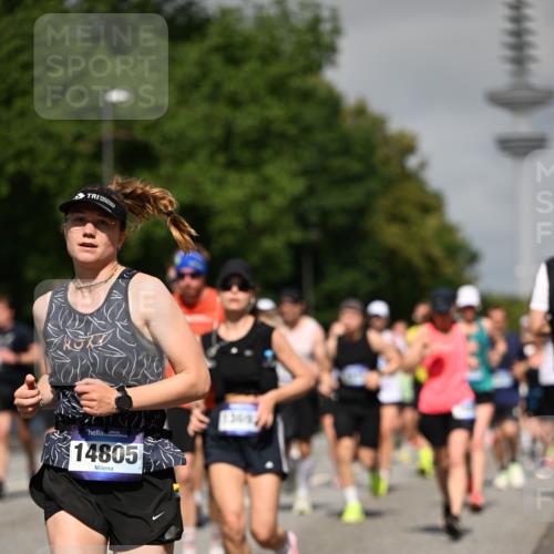 29.06.2025 - hella hamburg halbmarathon Dr. Thomas Lammeyer http://msf.ph/oto/8514273 29.06.2025 10:02:20 Kennedybrücke 1034, 1285, 1727, 1815, 2029, 2034, 2070, 2417, 2518, 2656, 2711, 2883, 3041, 3114, 3819, 3859, 4167, 4903, 5077, 5259, 5305, 5378, 5721, 5775, 5894, 6272, 6433, 6580, 6592, 6754, 6877, 7065, 7369, 7509, 7732, 7856, 7896, 8311, 8393, 8449, 8590, 8825, 9012, 9562, 9770, 10084, 11214, 11310, 11416 meine-sportfotos.de