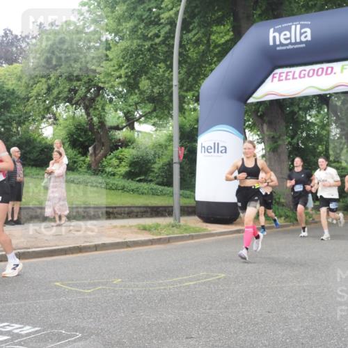 29.06.2025 - hella hamburg halbmarathon KatJ http://msf.ph/oto/8514563 29.06.2025 10:46:14 Zwischen KM18-KM19 2780, 3983, 4502, 6220, 7065, 8585 meine-sportfotos.de
