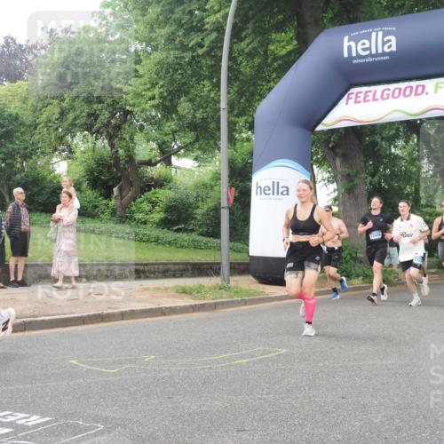 29.06.2025 - hella hamburg halbmarathon KatJ http://msf.ph/oto/8514570 29.06.2025 10:46:14 Zwischen KM18-KM19 2780, 3983, 4502, 6220, 7065, 8585 meine-sportfotos.de